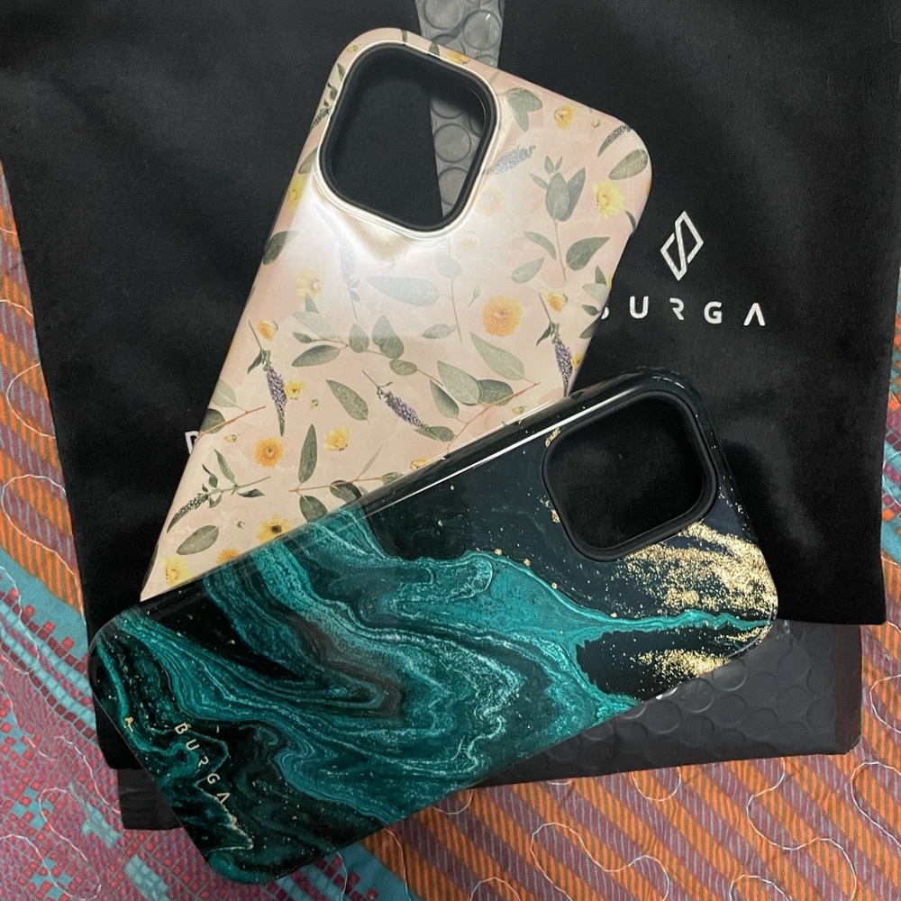Burga Iphone Case bundle!
